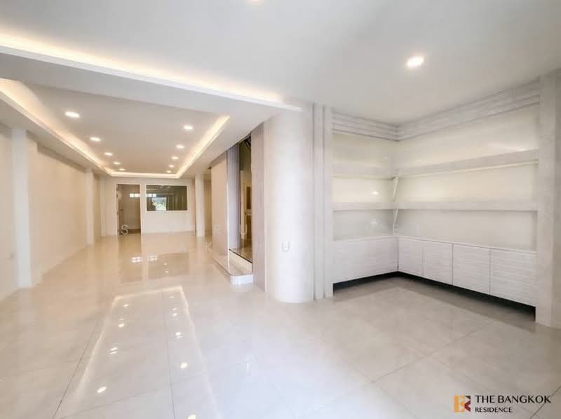 Baan Klang Muang Rama 9 - Ladprao, Bangkok