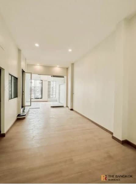 Baan Klang Muang Rama 9 - Ladprao, Bangkok