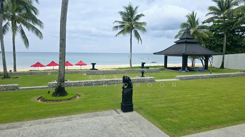 A Luxury Villa Beachfront Retreat, Phangnga