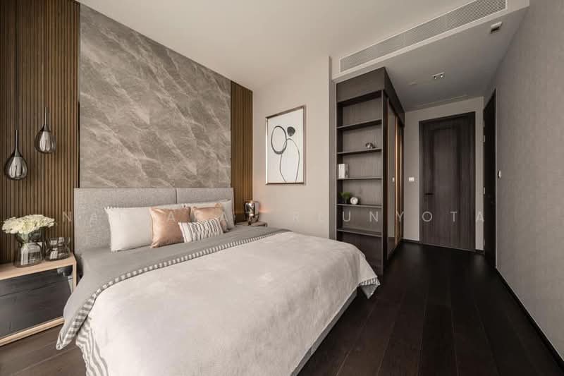 LAVIQ Sukhumvit 57, Bangkok