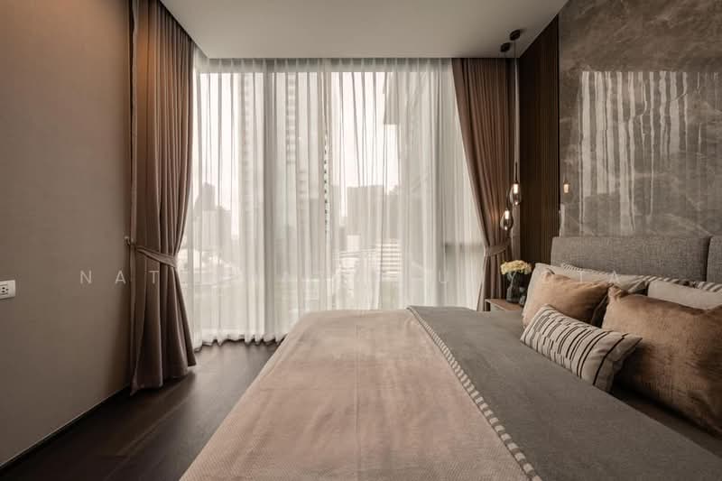 LAVIQ Sukhumvit 57, Bangkok