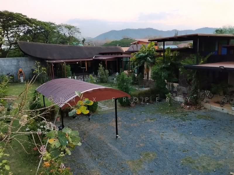 Single-story detached house with a large garden area, Saraburi