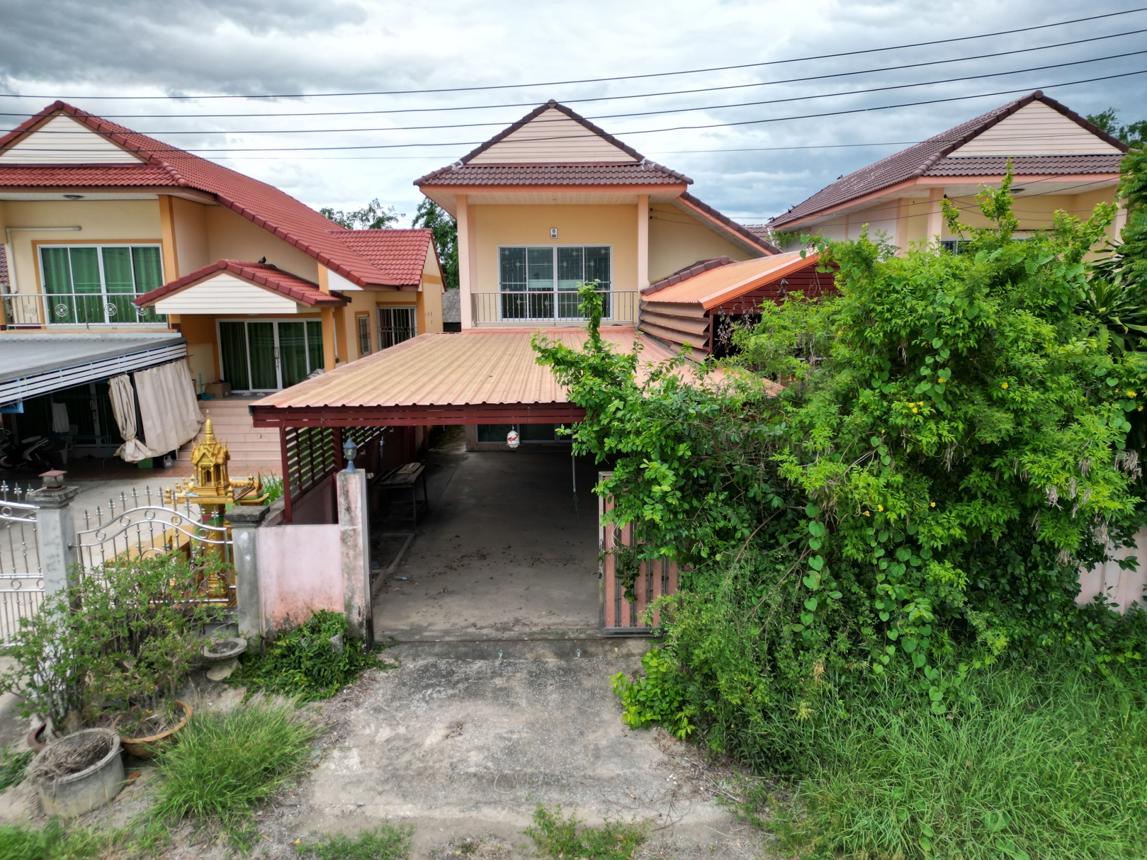 Single-family house outside Nakhon Sawan Project, Khae Liow, Nakhon Sawan