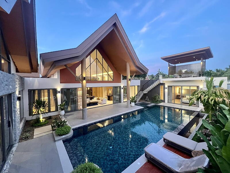Erawana Grand, Phuket