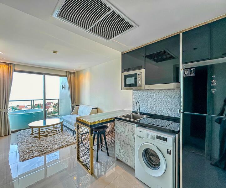 The Riviera Monaco, Chon Buri (Pattaya)