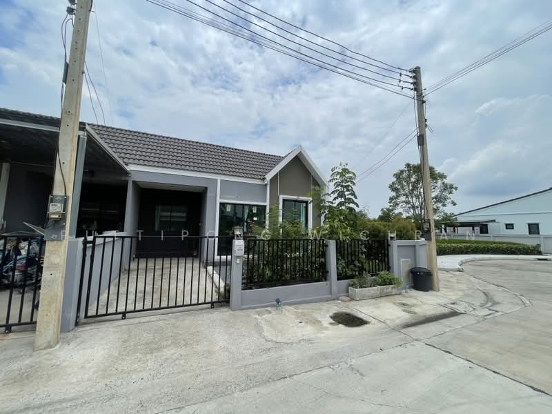 Puri Bang Nam Priao, Chachoengsao