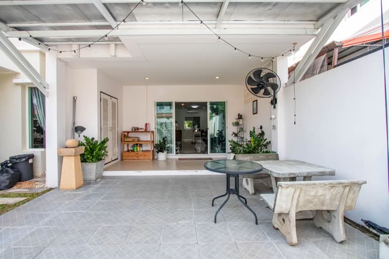 Spacious House in San Kamphaeng, Chiang Mai