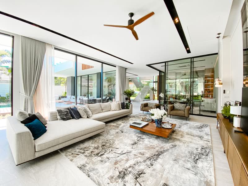 Island Collection, Phuket