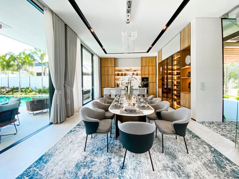 Island Collection, Phuket