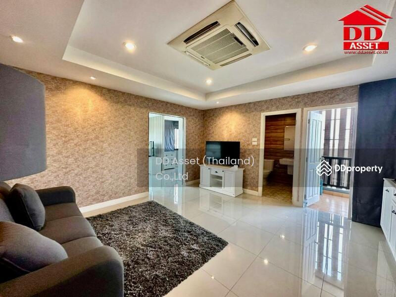 The Brill Condominium Vibhavadi 60, Bangkok