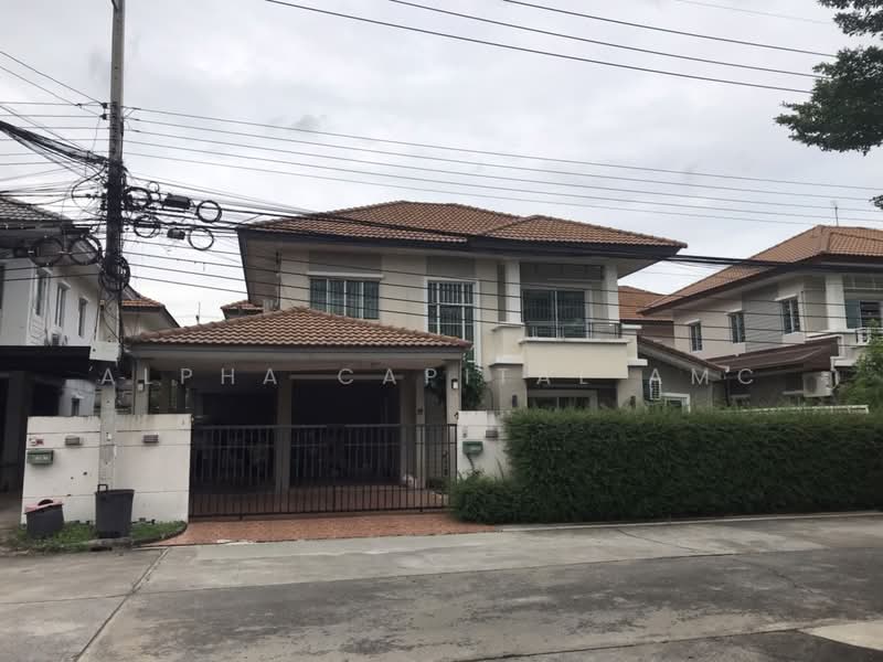 2-storey detached house Pruksa Village 35, Pathum Thani