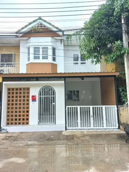 Baan Pisan Thepharak, Samut Prakan