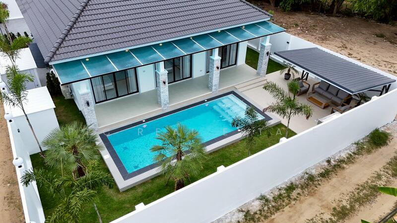 Luxury Pool Villa for Sale in Huai Yai, Chon Buri (Pattaya)