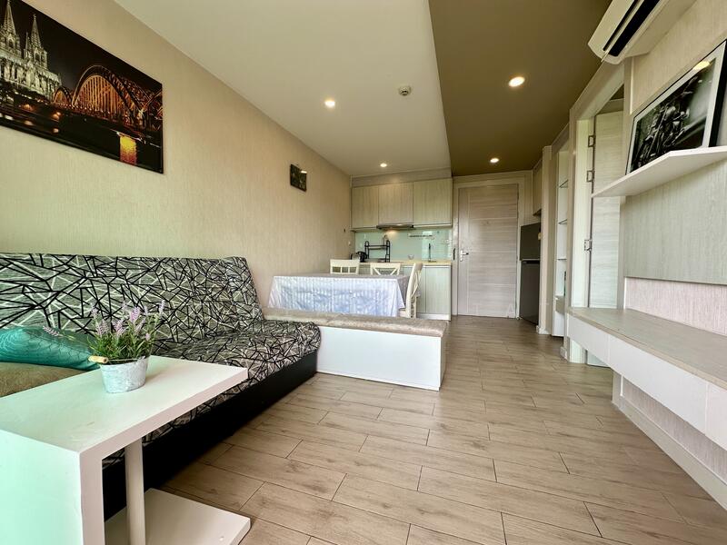 Seven Seas Cote d'Azur, Chon Buri (Pattaya)
