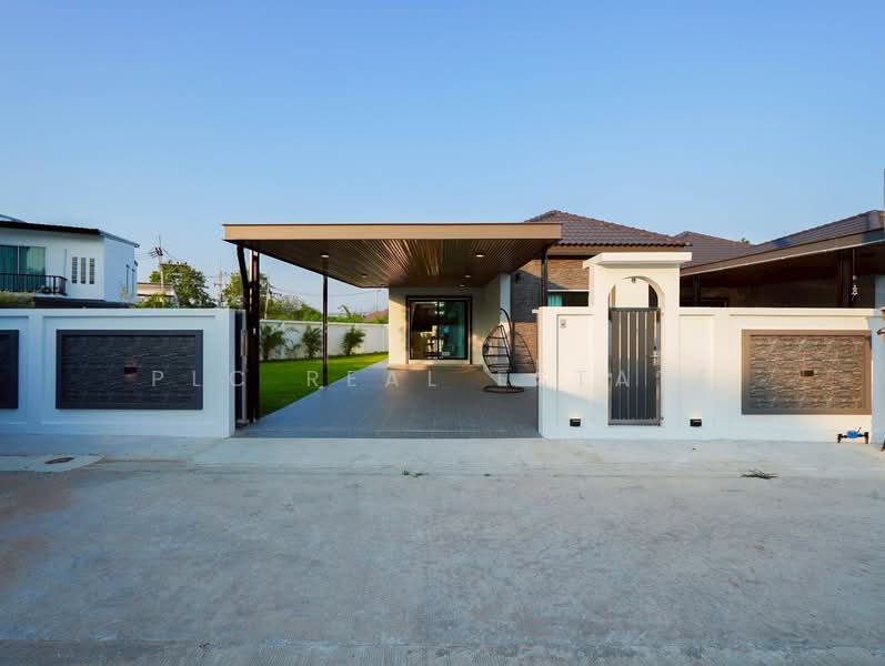 3 Bedroom House for Sale in Na Kluea Pattaya, Chon Buri (Pattaya)