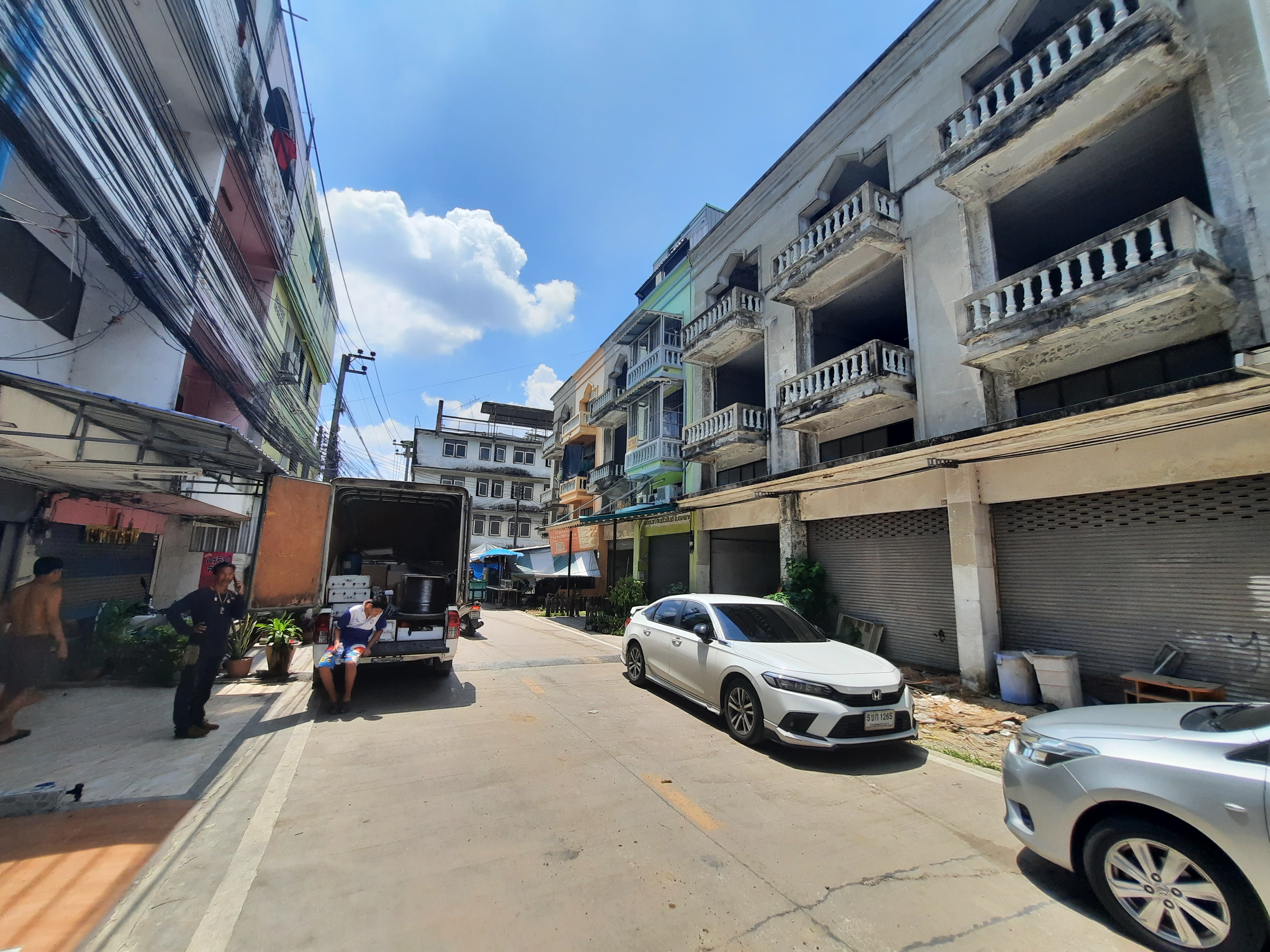 อาคารพาณิชย์ ซอยนันทพร ปทุมธานี