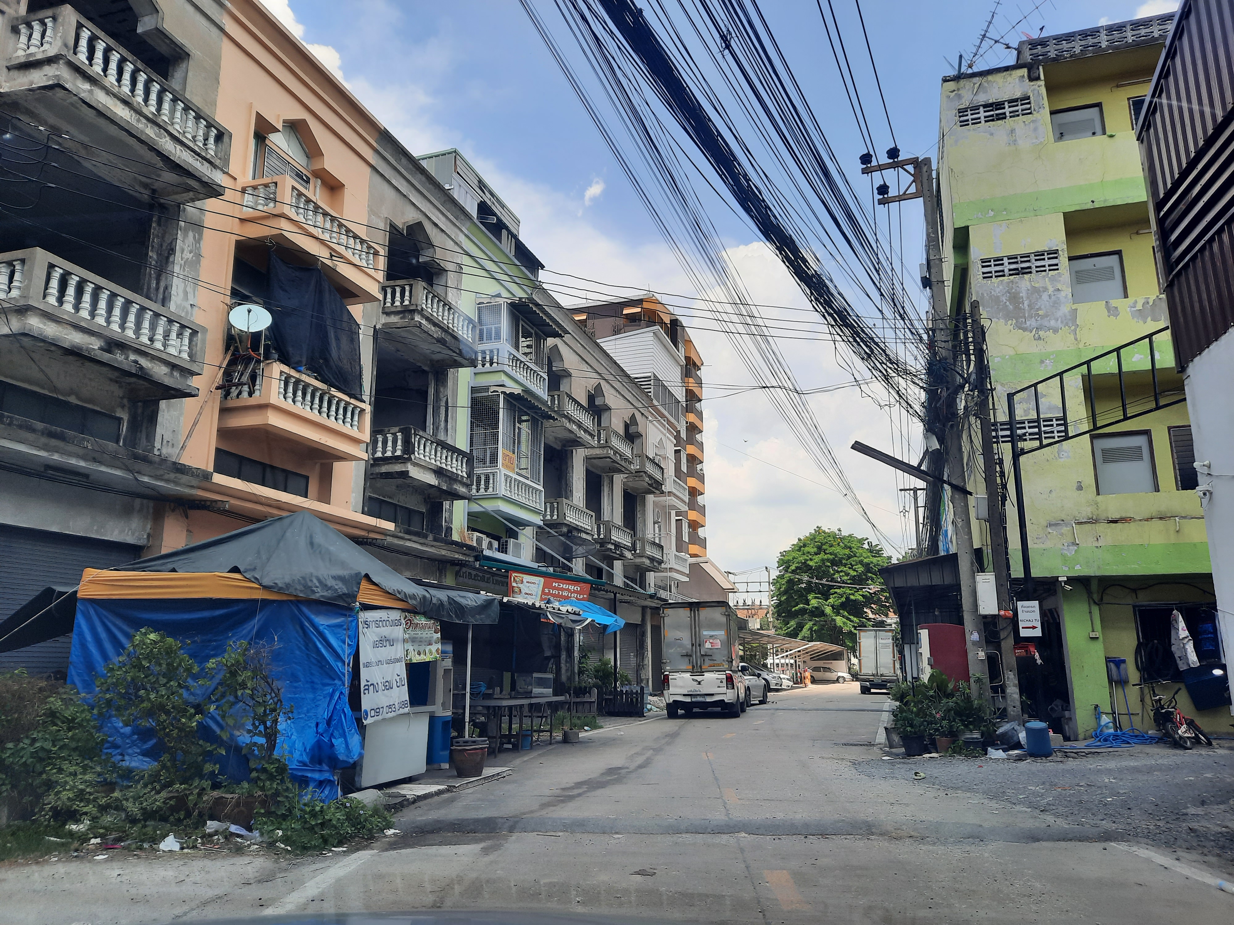 อาคารพาณิชย์ ซอยนันทพร ปทุมธานี