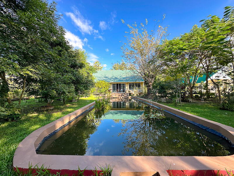 Tropical Spacious Garden 3 Bed House at Doi Saket for Sale, Chiang Mai