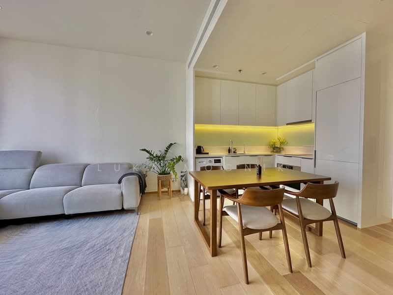 Anil Sathorn 12, Bangkok