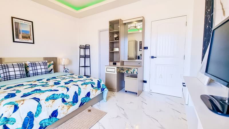 Townhome for Sale Central Pattaya Large Layout High Rental Yield, Chon Buri (Pattaya)