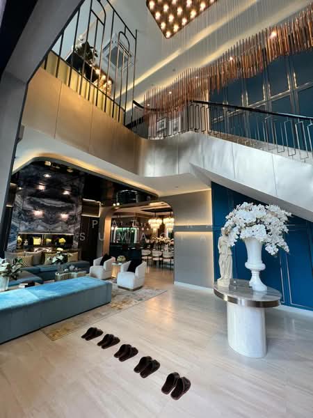 Grand Bangkok Boulevard Sukhumvit-Srinakarin, Samut Prakan