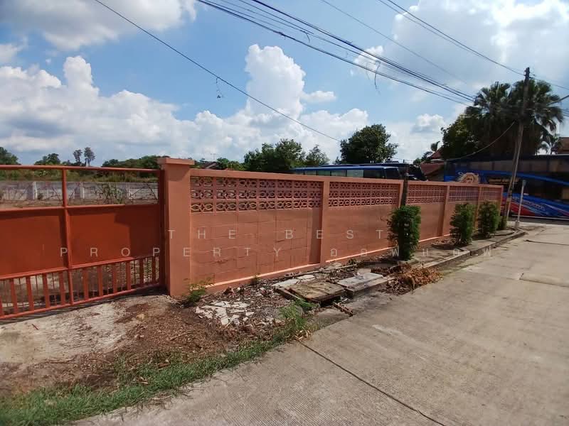 ทองธัชการ นครปฐม, Nakhon Pathom