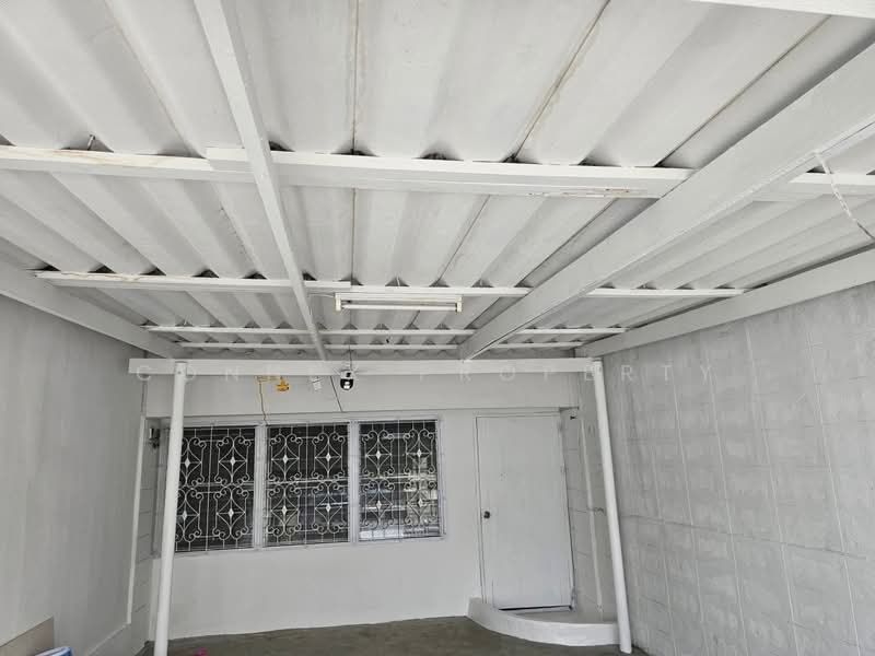 Townhouse 46 Prachaniwet 3 Soi 9, Nonthaburi