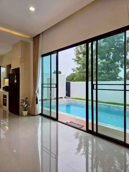 New Pool Villa House for Sale in East Pattaya, Chon Buri (Pattaya)