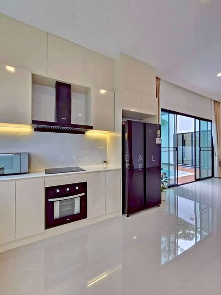 New Pool Villa House for Sale in East Pattaya, Chon Buri (Pattaya)