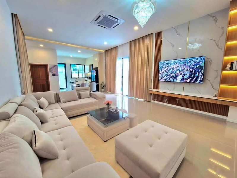 New Pool Villa House for Sale in East Pattaya, Chon Buri (Pattaya)