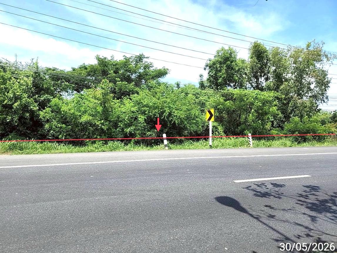 Empty land for sale in Chey Yen, Maha Sarakham province.