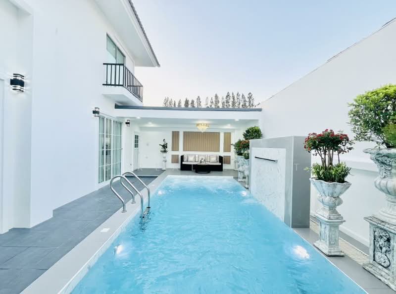Pool Villa for Sale East Pattaya 3 Bedroom Private Pool, Chon Buri (Pattaya)
