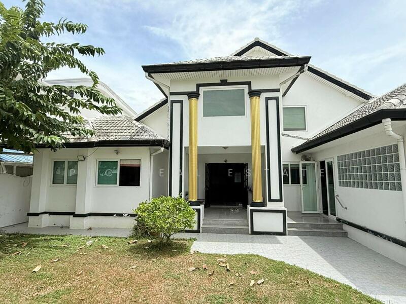 5 Bedroom House for Sale in Jomtien Pattaya, Chon Buri (Pattaya)