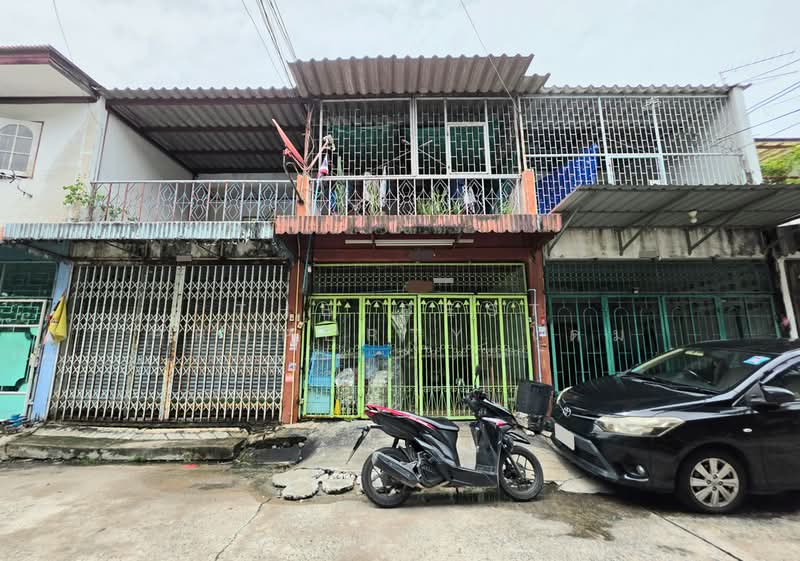ถาวรนิเวศน์ 2 บางนา, Bangkok