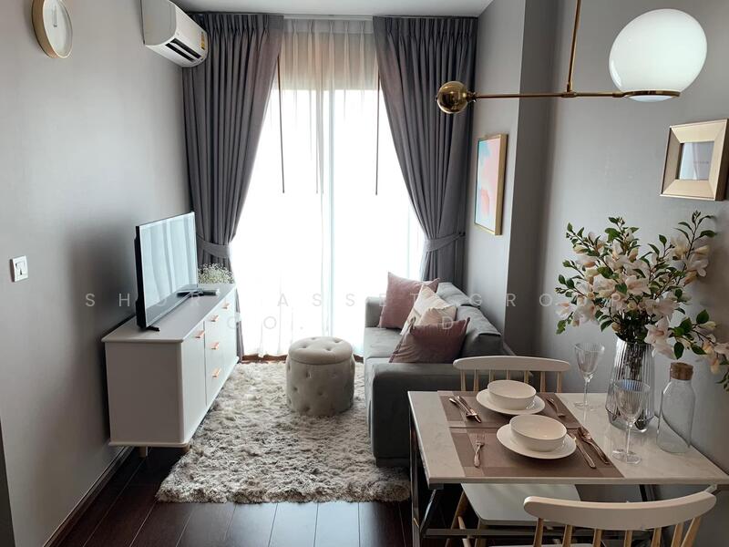 C Ekkamai, Bangkok