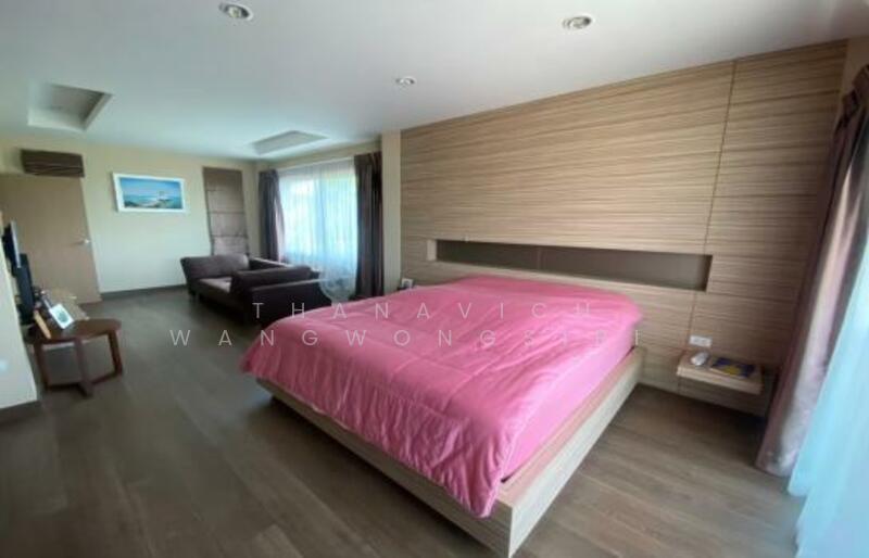 4-BR Townhouse, Prachuap Khiri Khan