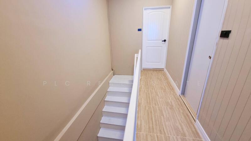 2 Storey Townhome 3 bedrooms in Central Pattaya (Seaside Area), Chon Buri (Pattaya)