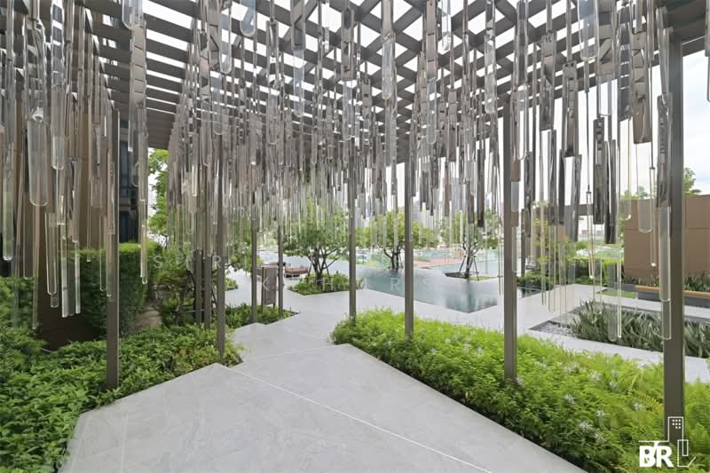 Oka Haus Sukhumvit 36, Bangkok