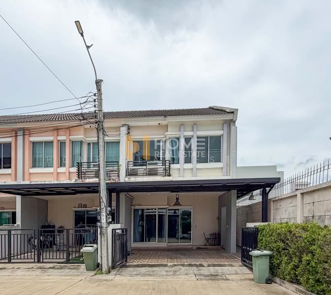 Vista Park Sathorn-Pinklao, Nonthaburi