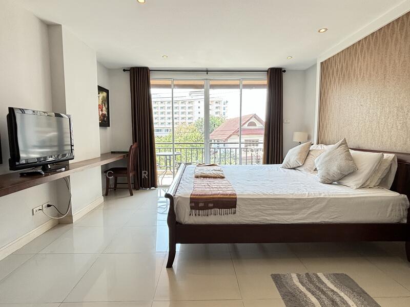 Jomtien Beach Condo, Chon Buri (Pattaya)