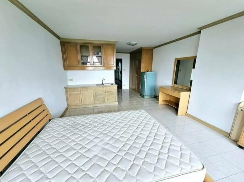 Ratchaarpa Tower condominium, Bangkok