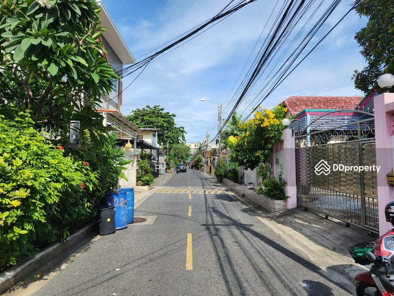 ซอยหมอเสนอ, Samut Prakan