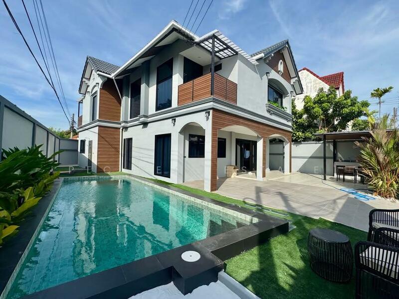 Spacious 5-Bedroom Pool Villa – Thung Klom–Tanman, Chon Buri (Pattaya)