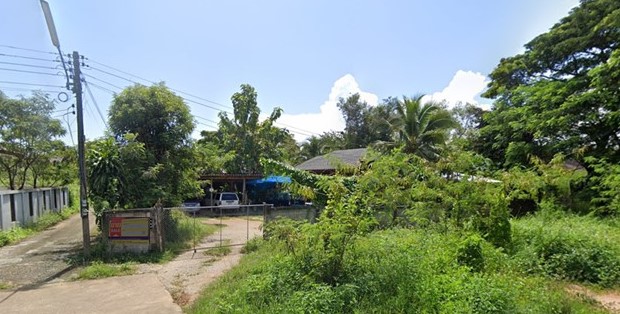 Single-Family Home in Phayao