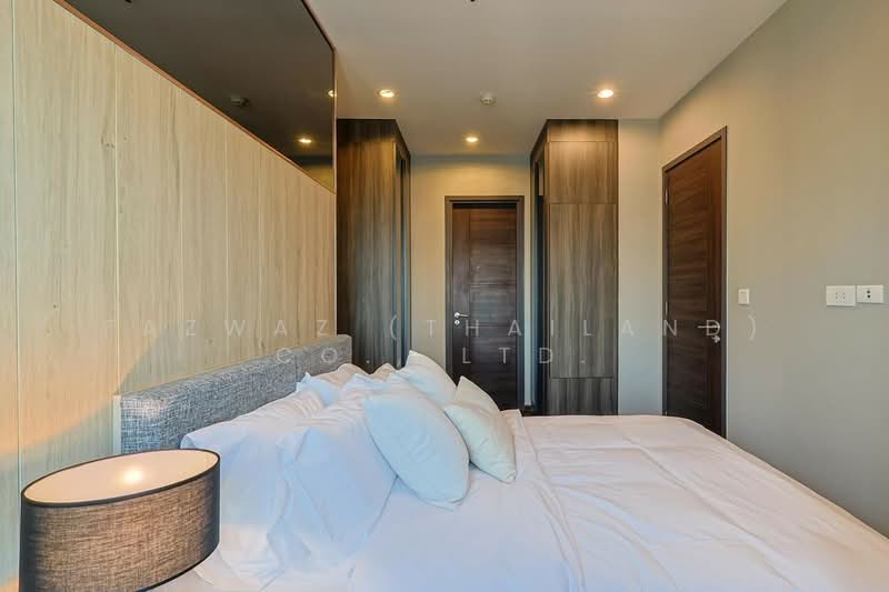 C Ekkamai, Bangkok