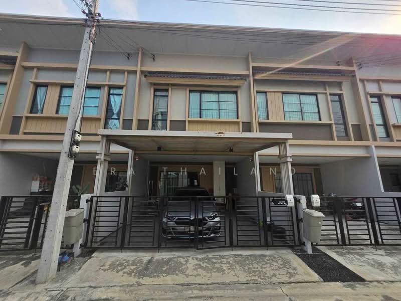 Siri Place Wongwaen-Lamlukka, Pathum Thani