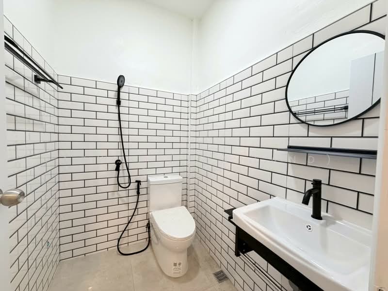 Rare 2BR Townhouse in Nuan Chan Bangkok | 80 sqm Practical City Home, Bangkok