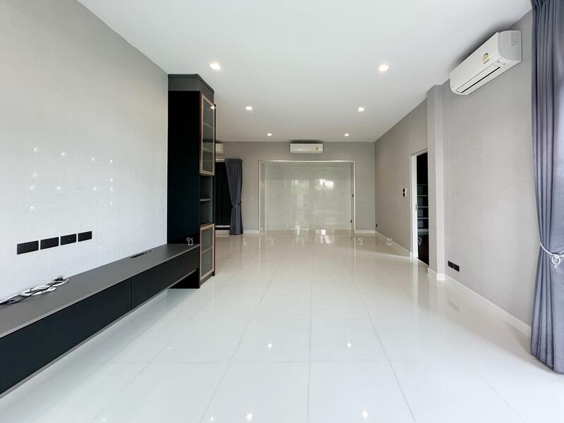 Bangkok Boulevard Signature Sathorn-Ratchaphruek, Bangkok