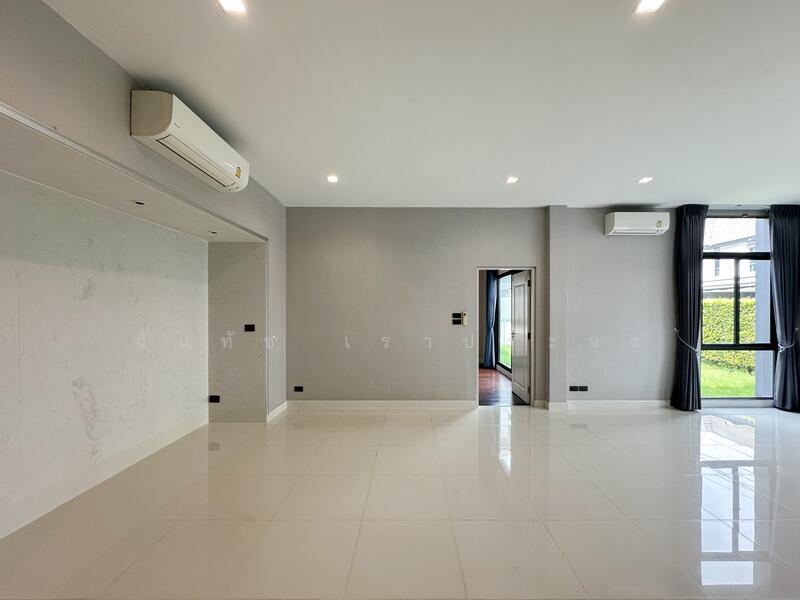 Bangkok Boulevard Signature Sathorn-Ratchaphruek, Bangkok