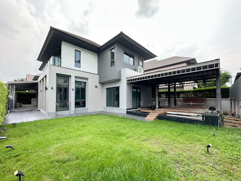 Bangkok Boulevard Signature Sathorn-Ratchaphruek, Bangkok